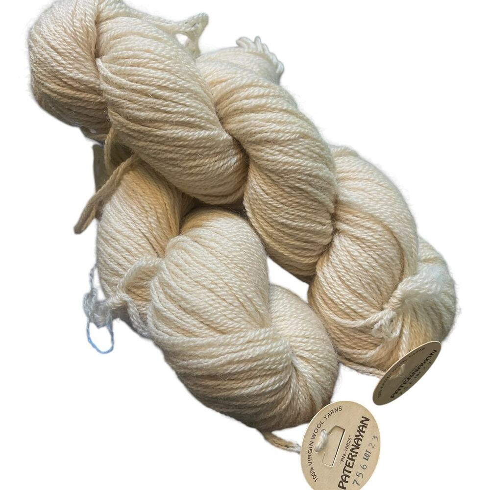 2 hanks Paternayan 100% Virgin Wool Yarn RN-16825 | Ivory # 756 New - Picture 4 of 8